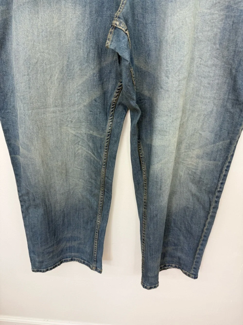 True Nation Men's Blue Washed Denim Jeans U12